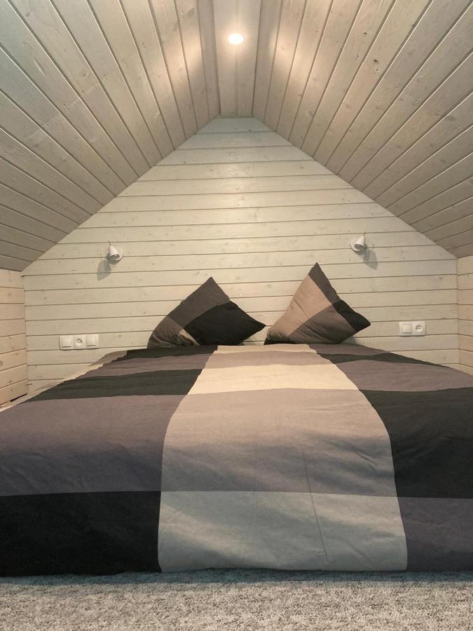 Holiday House Ausekla Namins سيسيس المظهر الخارجي الصورة