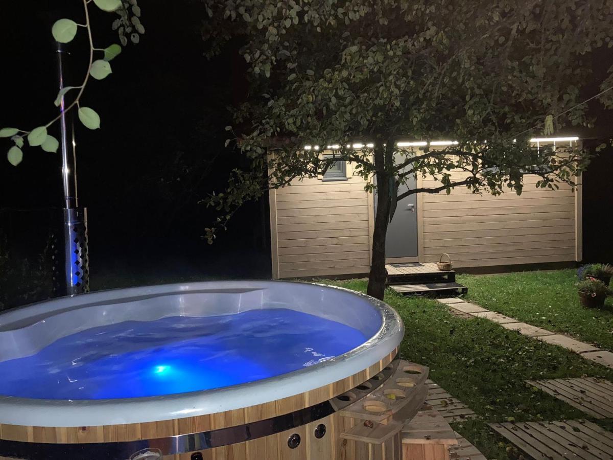 Holiday House Ausekla Namins سيسيس المظهر الخارجي الصورة
